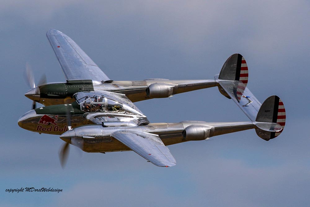 P-38_RedBull_Duxford_2015_18.jpg